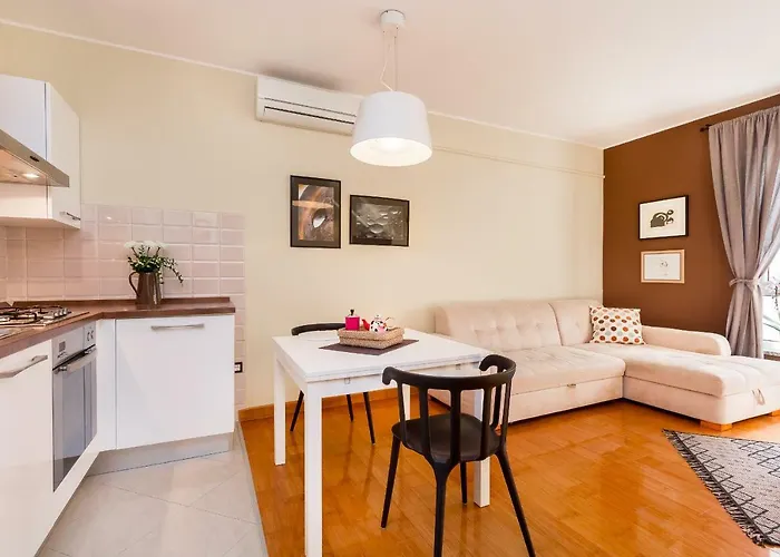 City Stylish Apartment
