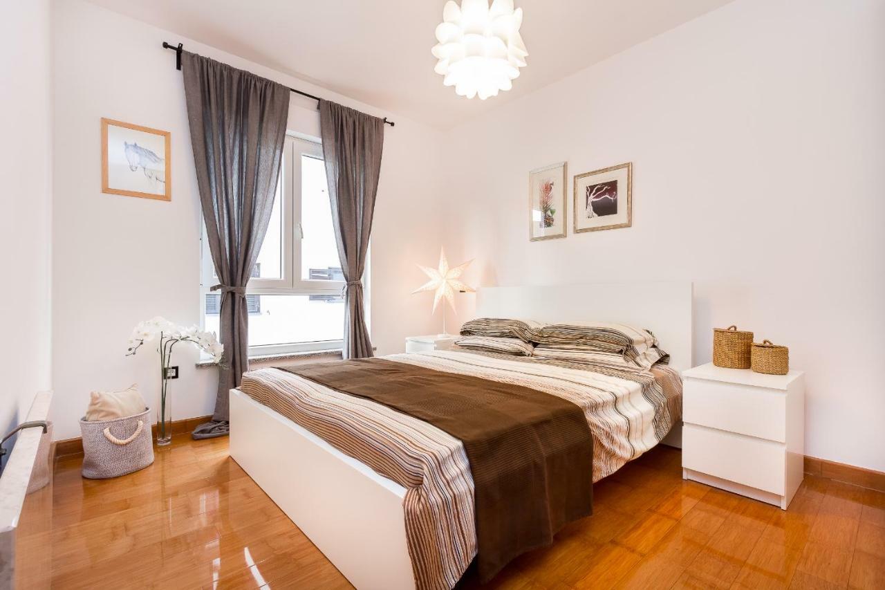 Stylish Apartment *