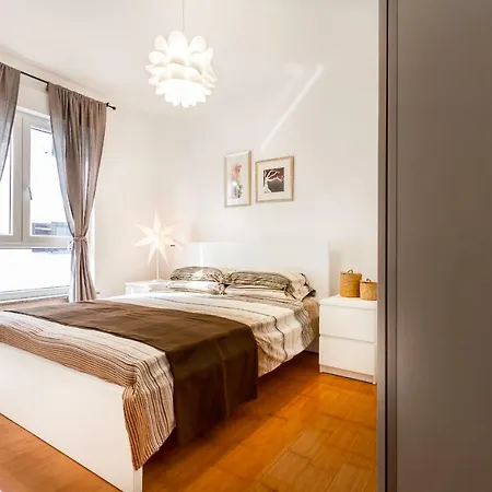 City Stylish Apartment Pula Exterior foto