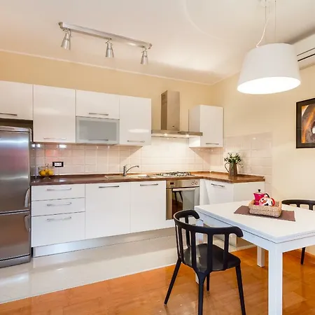 City Stylish Apartment Pula Exterior foto