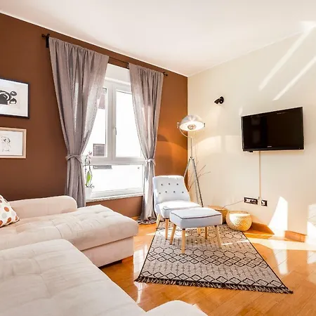 City Stylish Apartment Pula Exterior foto